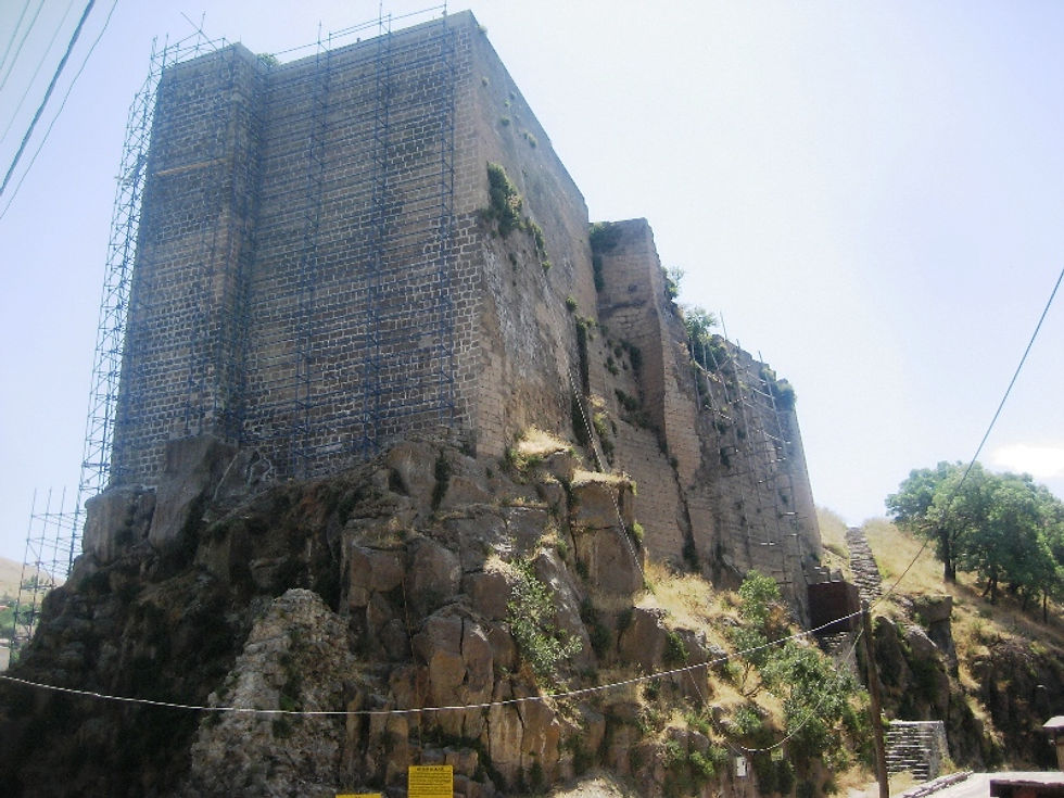 Bitlis Castle above the city of Bitlis (Bidlis) in southeastern Turkey