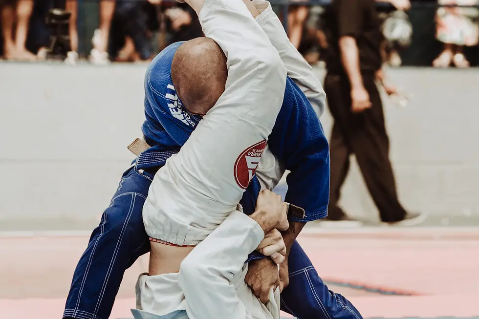 Unraveling the Battle: Striking vs. Grappling in MMA