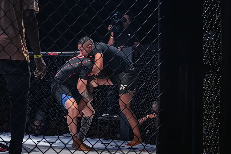 Analyzing Iconic MMA Fights That Changed the Sport