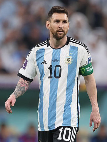 Comeback Calendars: Ronaldo Reports Monday, Messi Targets August 1 as the Rivalry Restarts