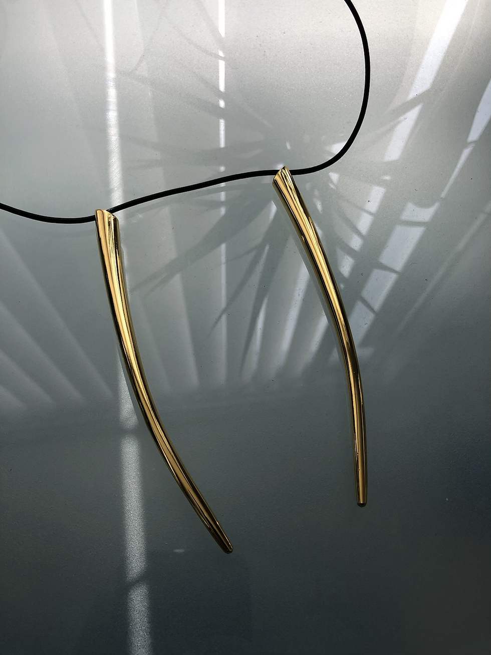 Thumbnail: Sabertooth Necklace