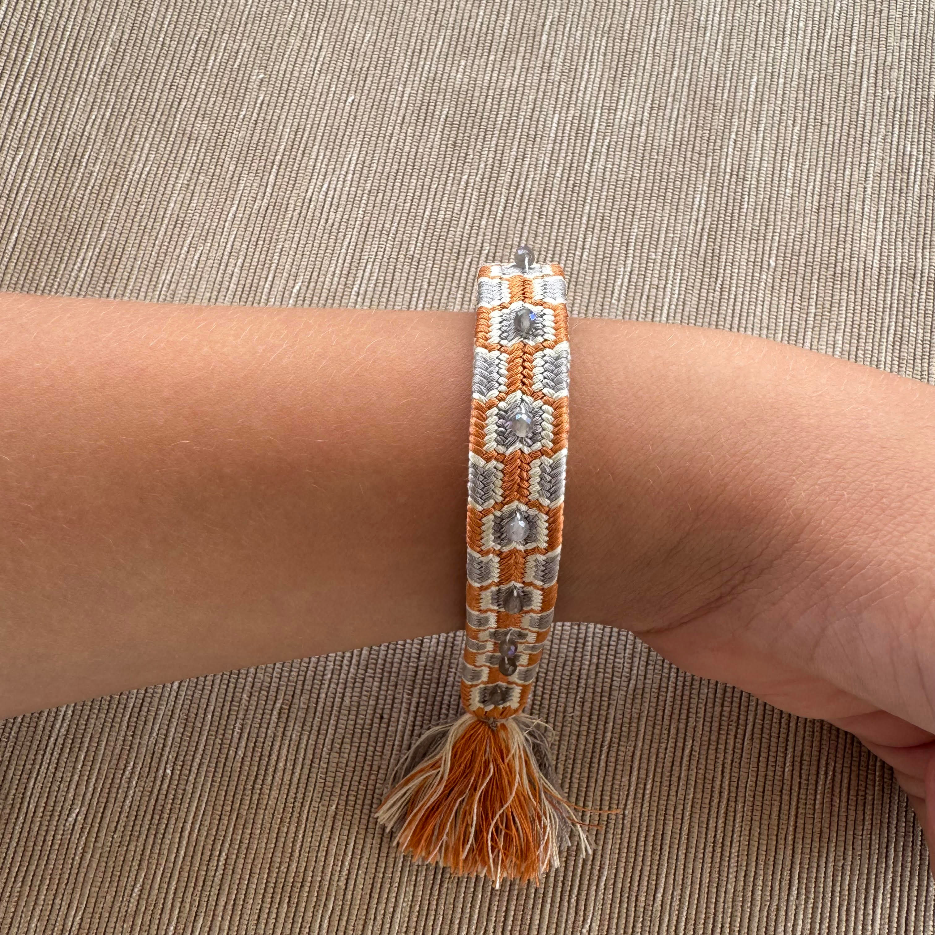 Bracciale arancio grigio con Labradorite