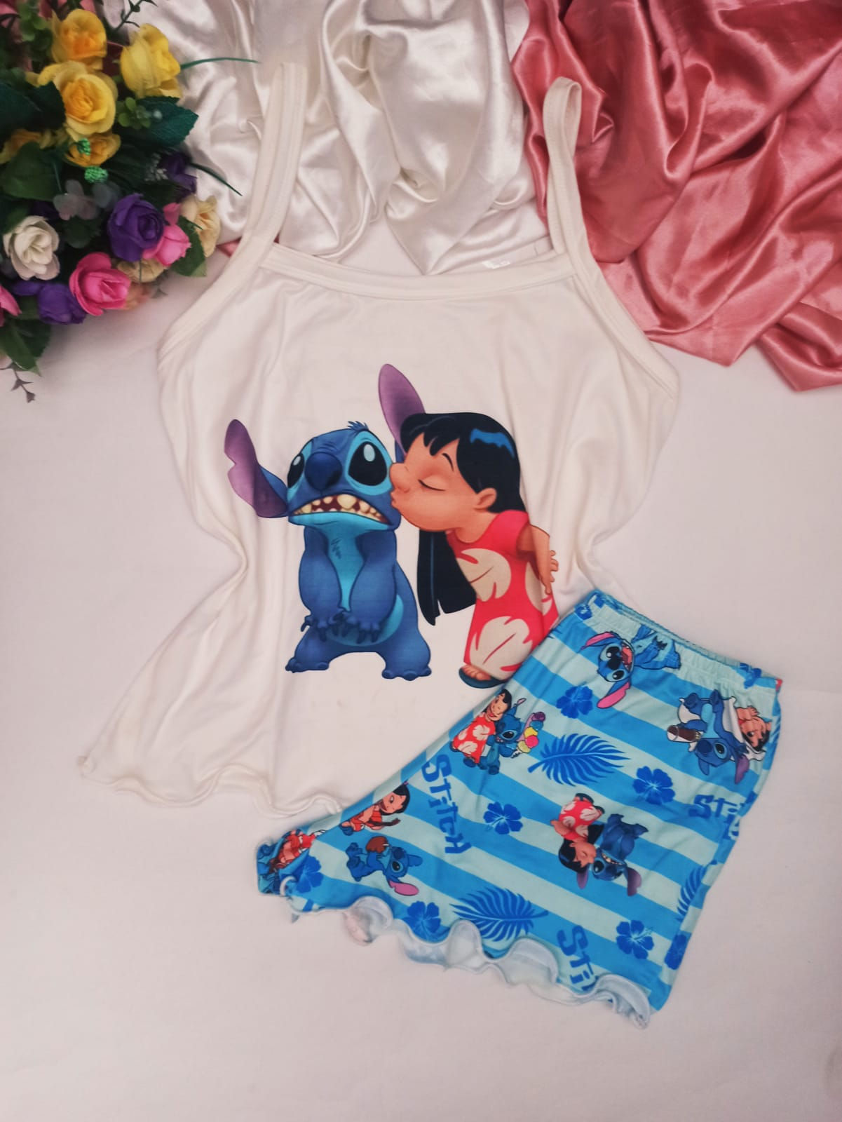 Stitch e Lilo beijinho