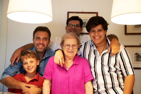 The Unseen Decline: Navigating Crisis Mode When Senior Loved Ones Visit for Thanksgiving