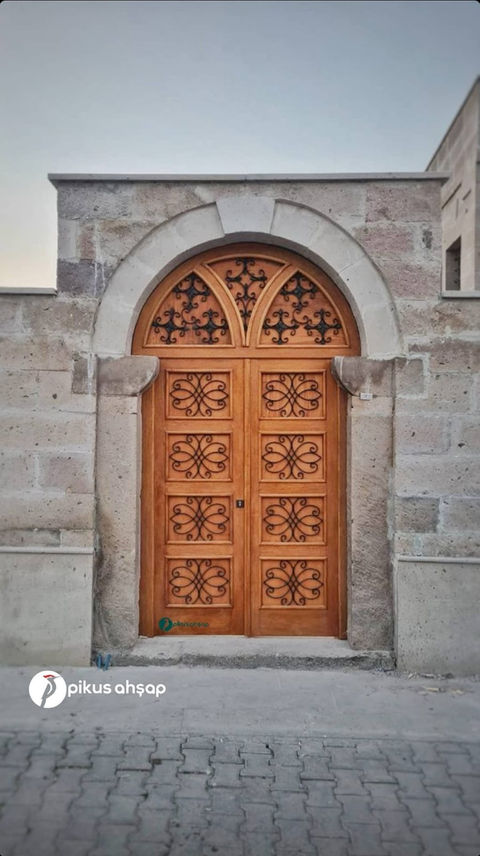 Ahsap-İroko-Kapi-001.jpeg