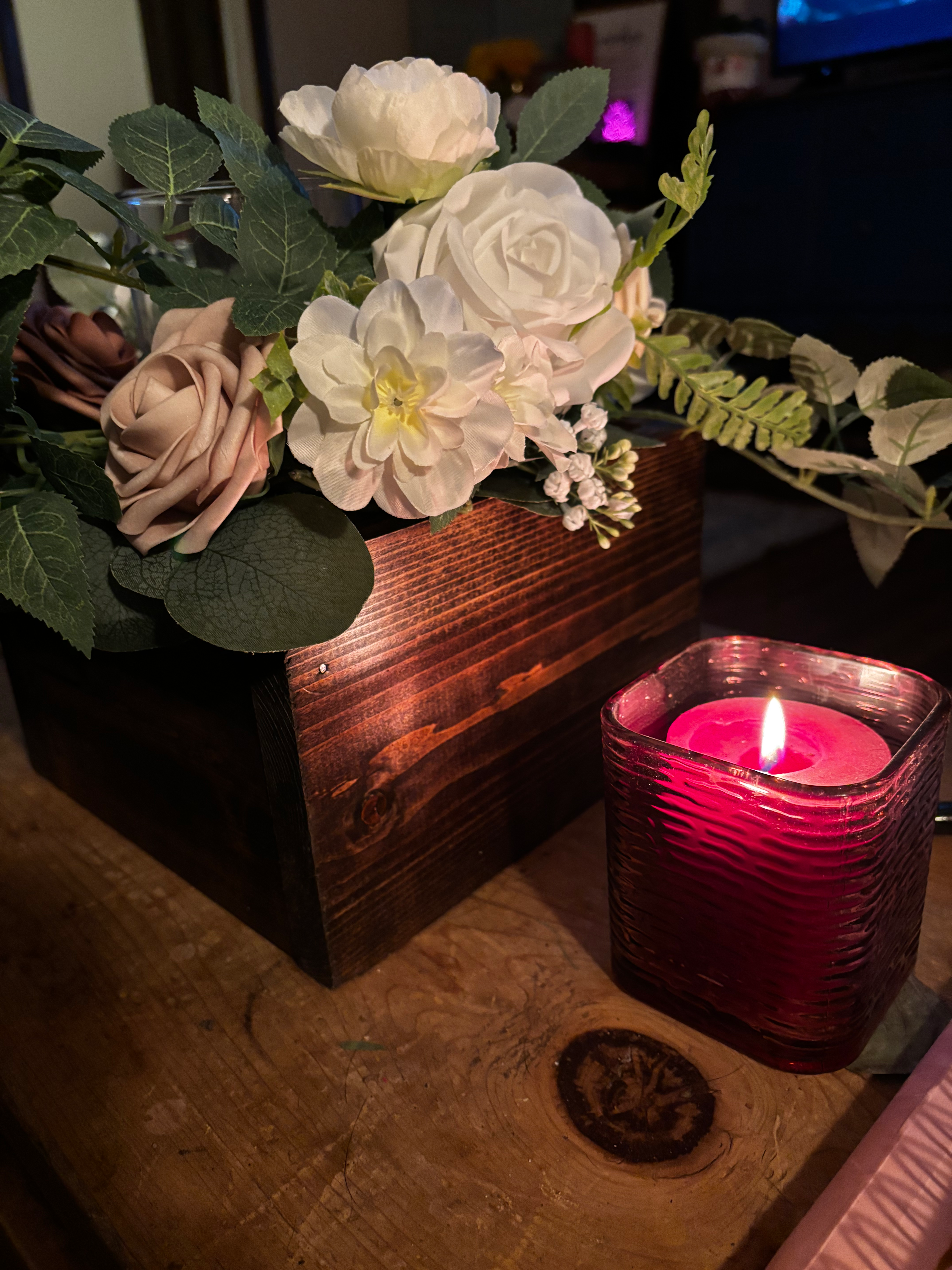 Wood box centerpiece 