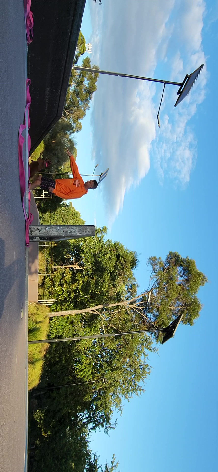 Thumbnail: Tracking Lead 11 Meters