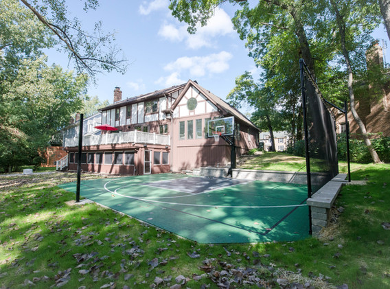 Wheaton - Enclosed Deck