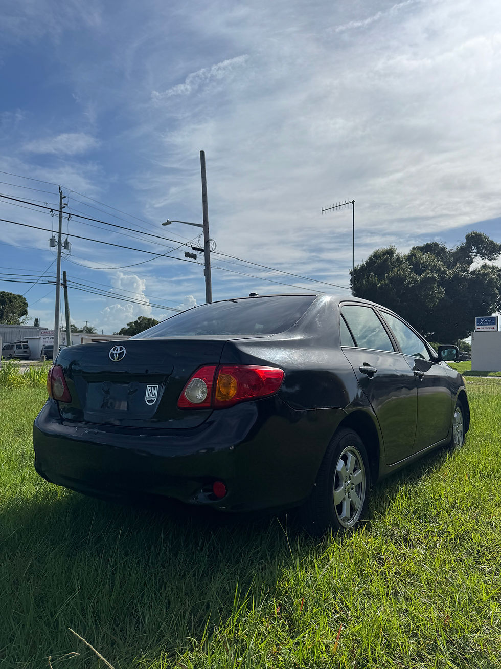 Thumbnail: 2009 Toyota Corolla LE 
