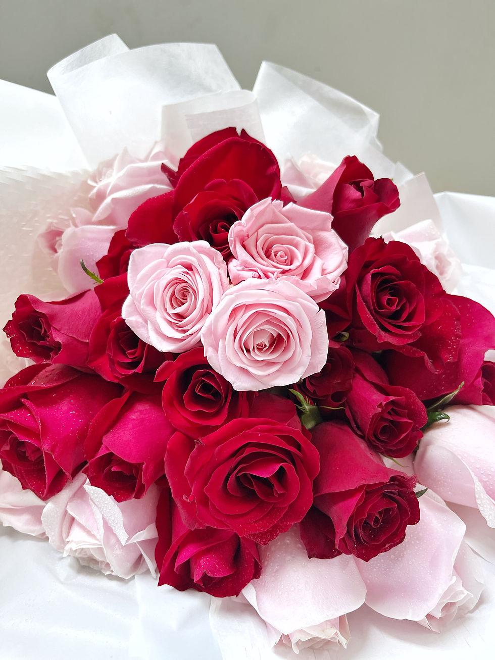 Thumbnail: Forever Yours: Roses & Baby's Breath