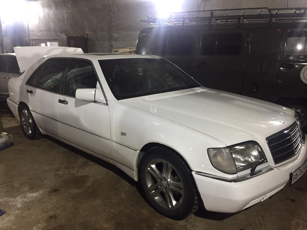 Mercedes 320