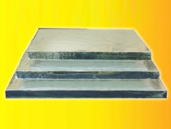 Tabuleiros retangulares de isopor