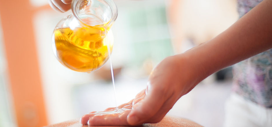 Aromaöl Massage
