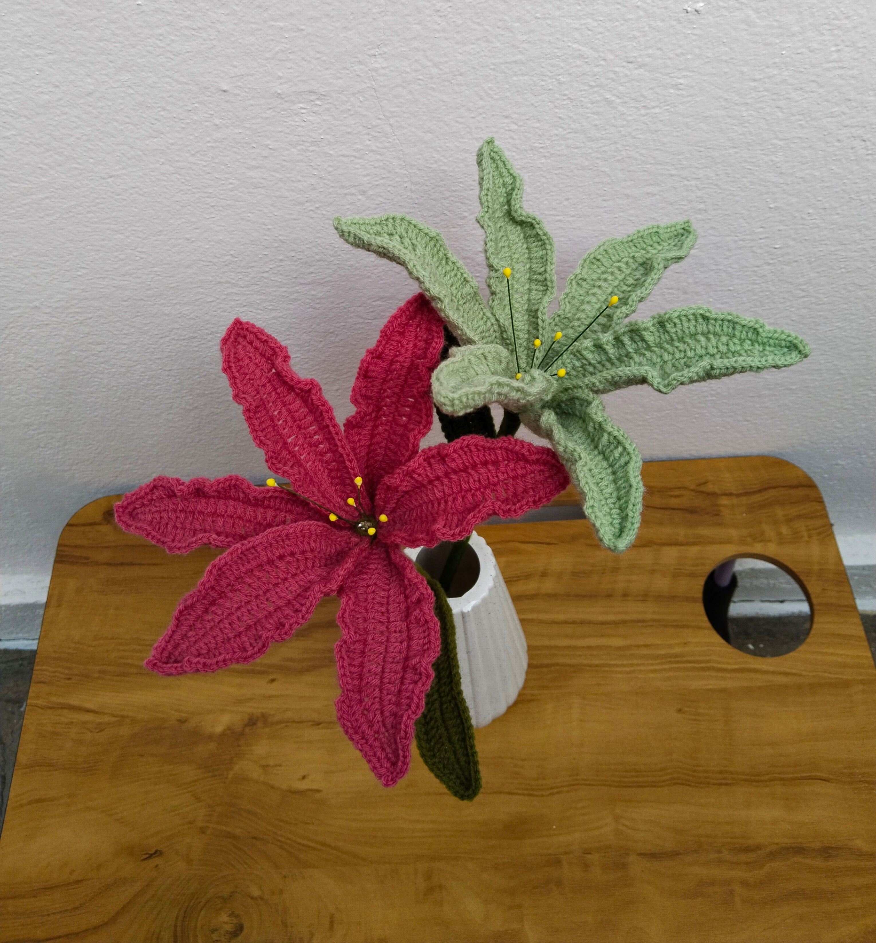 Crochet Lily Flower Pattern