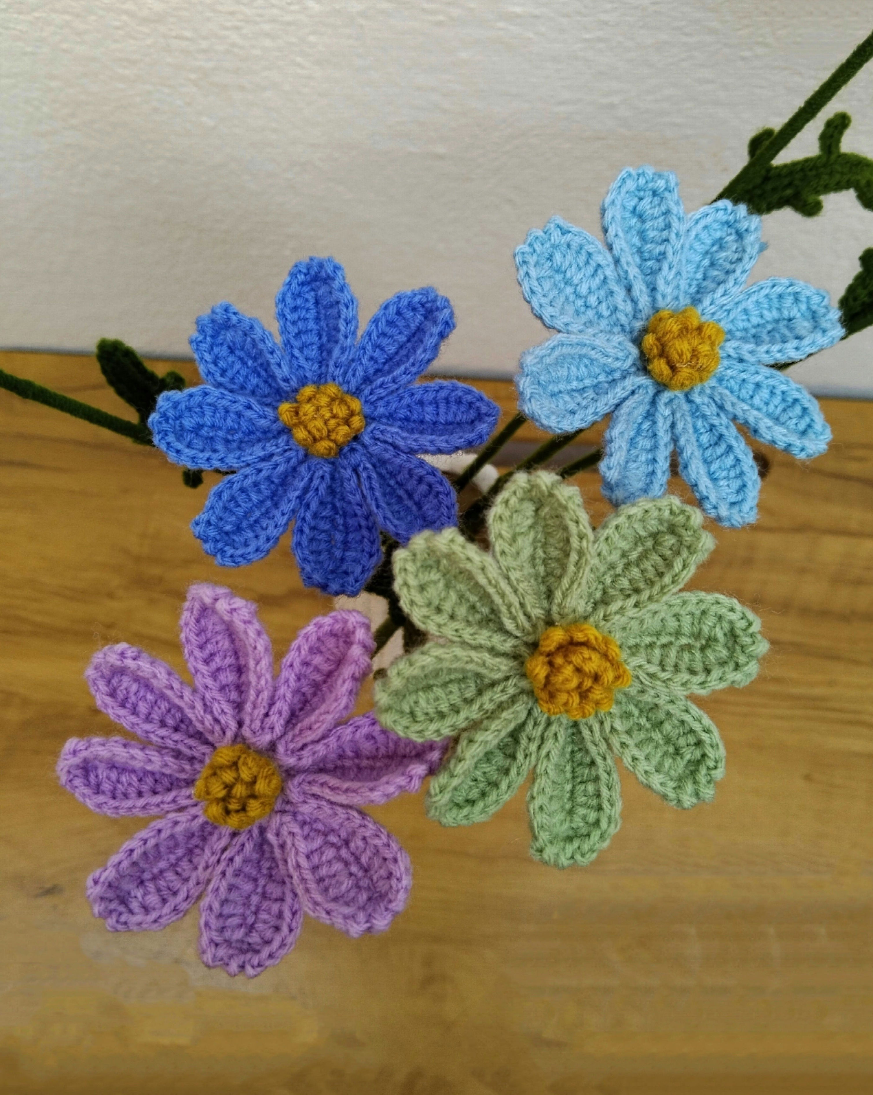 Cosmos Flower Pattern