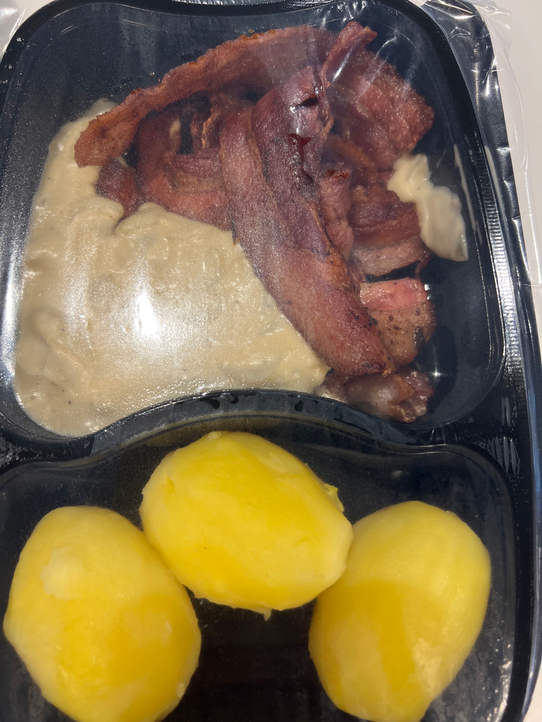 Fläsk med potatis löksås 