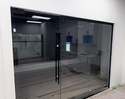 North Vancouver Glass repair