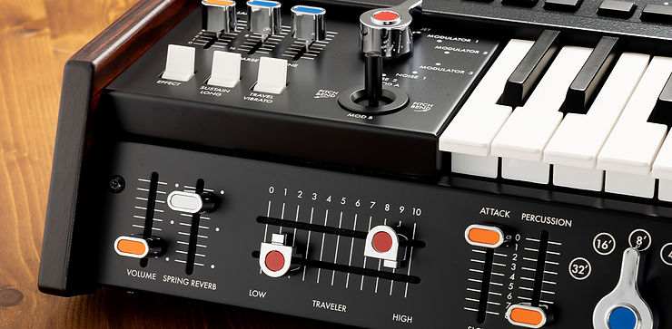 miniKORG 700Sm reverb