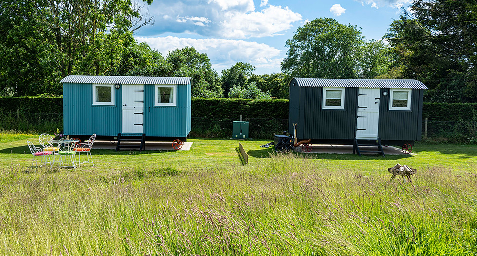 Halnaker-Glamping-Huts-Accommodation-Chichester-West-Sussex