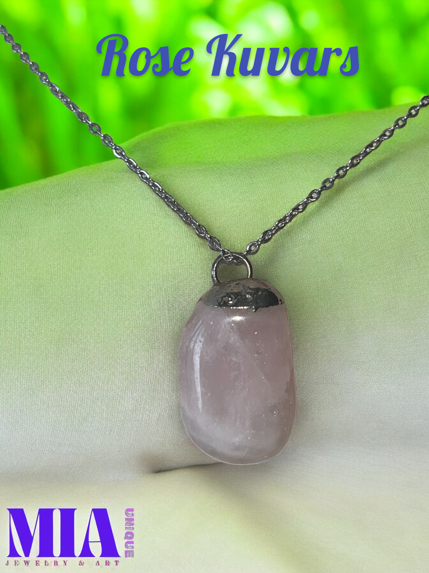 Rose Kuvars Kolye