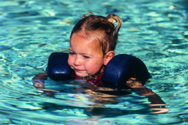 Maillot de bain flottant pour enfant : comment choisir le meilleur pour apprendre à nager ?