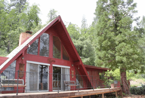 Womens Retreat House.gif