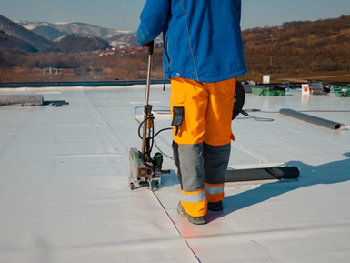 What Are the Factors to Consider When Choosing a Flat Roof Membrane?