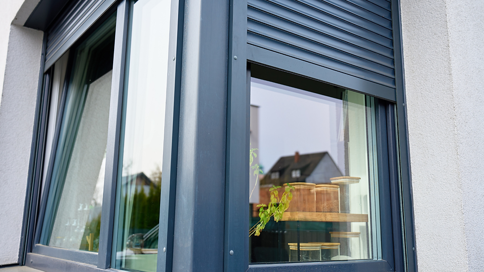 Changement-fenetres&volets_Heres-Construction_Sud-77 (1).png
