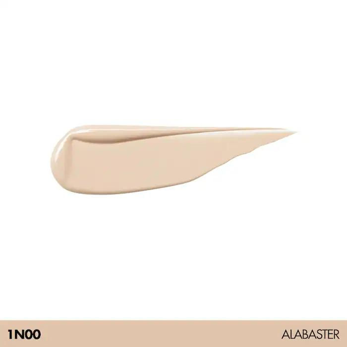 Make Up For Ever - HD Skin Undetectable Longwear Foundation in 1N00 Alabaster swatch for very fair skin tones