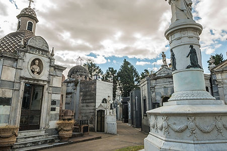 historias-cementerio-recoleta.jpg