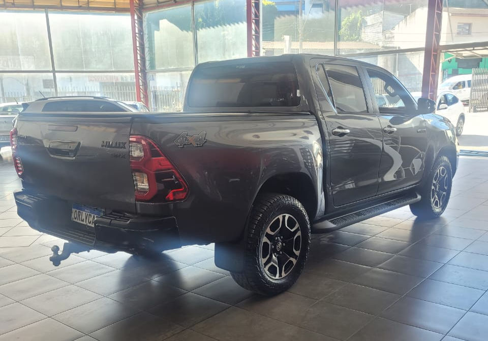 Miniatura: HILUX SRX 2.8