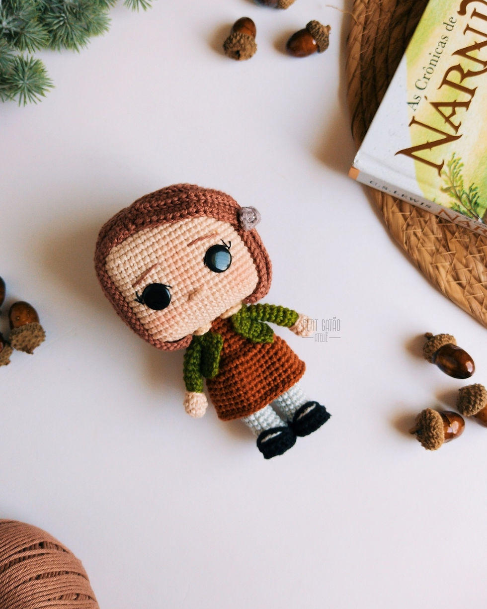 Miniatura: PDF Lúcia Pevensie (As Crônicas de Nárnia) 🇧🇷