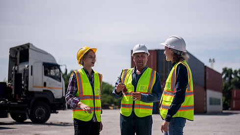 engineer-or-dockworker-working-in-the-construction-2025-03-13-02-07-55-utc.jpg