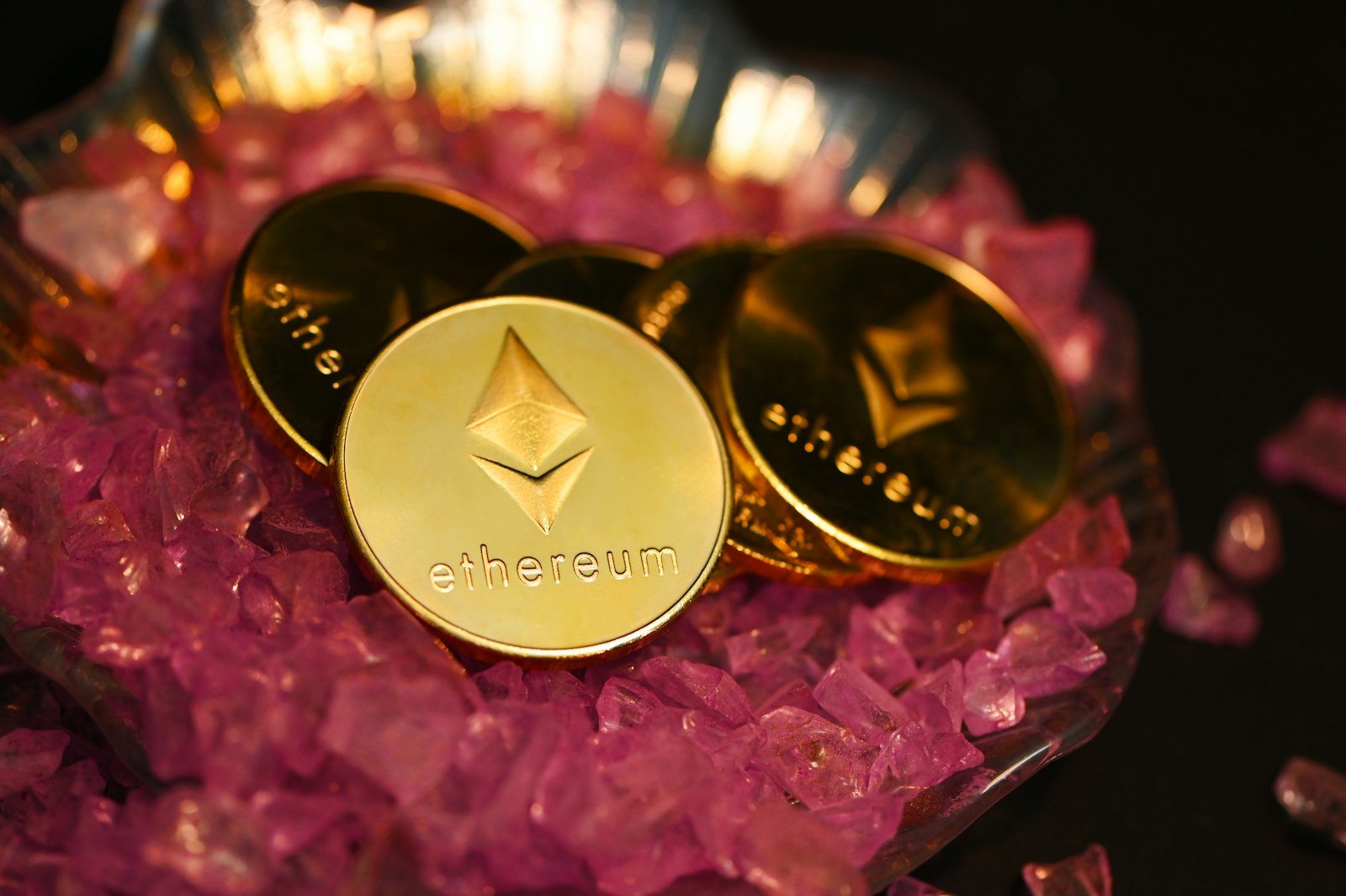 Daily Digest June 21: Ethereum Buckles to Bitcoin as ETH/BTC Hits Early-2023 Lows