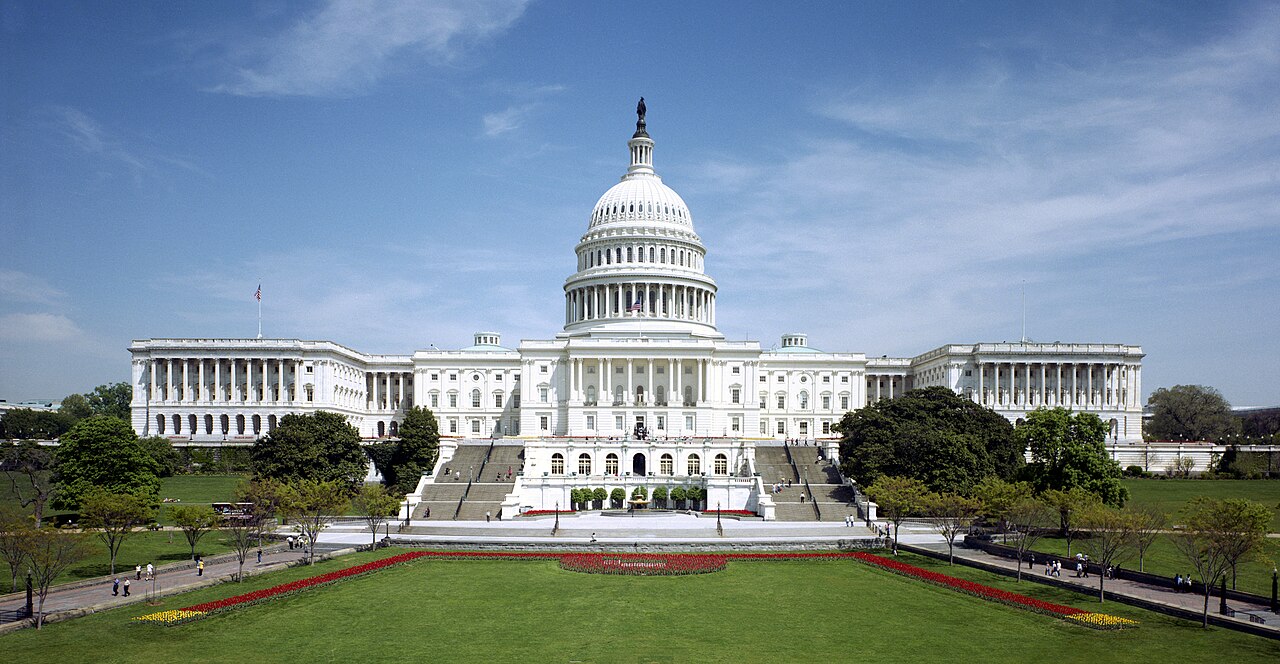 Congress Tucks a Digital-Dollar Ban Into a Housing Bill — and It Runs Through 2030