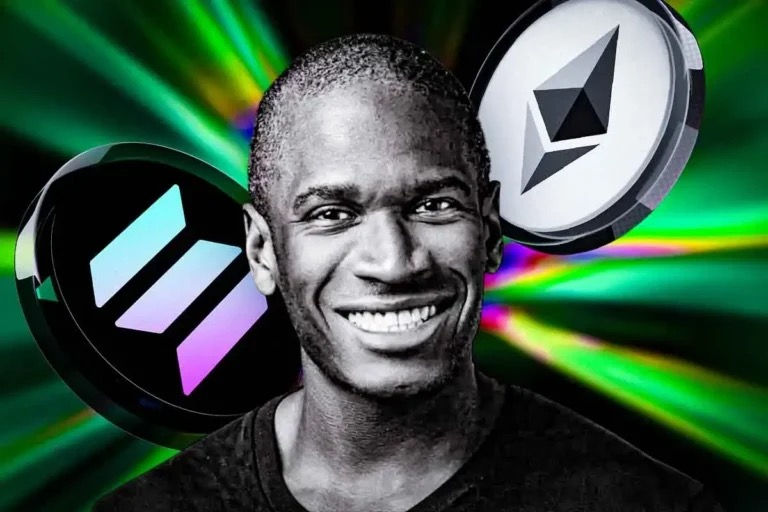 Arthur Hayes Calls a Monster Altcoin Season as Bitcoin Smashes New Highs