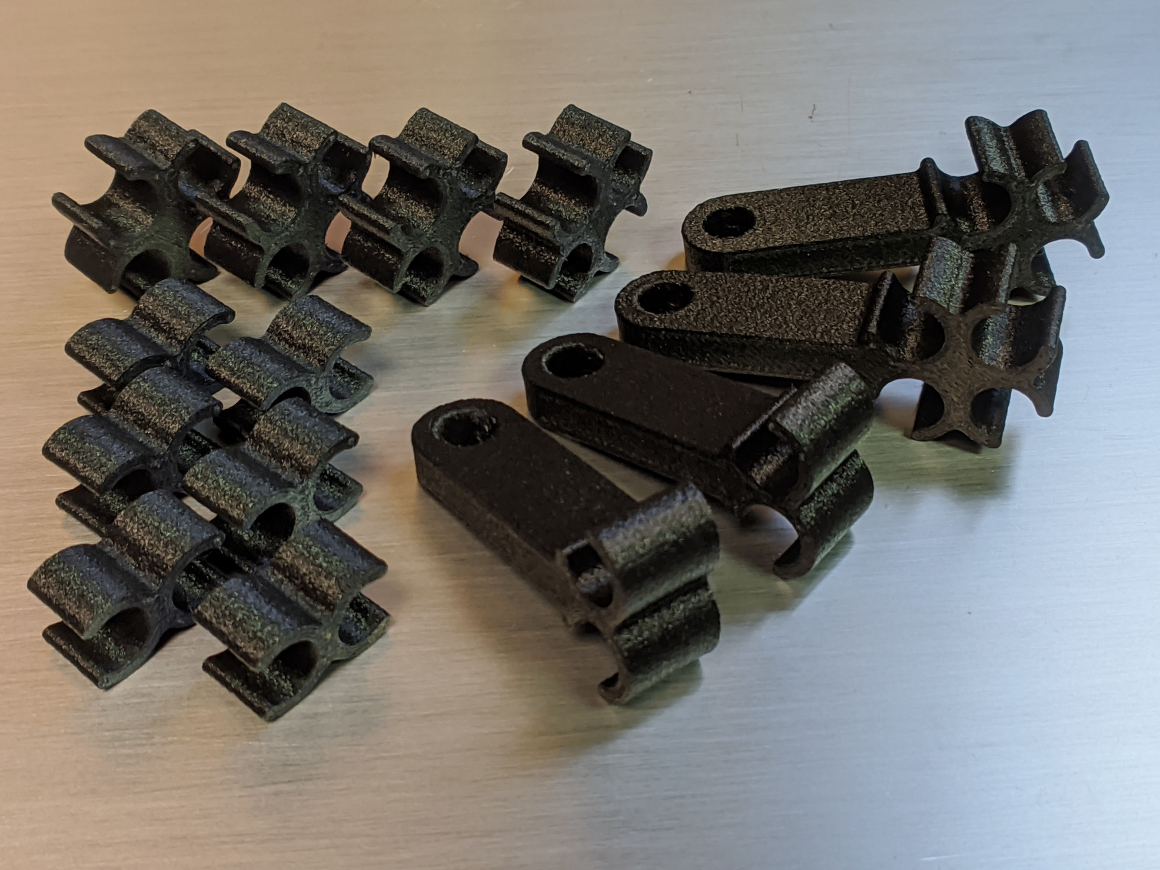 Small Block Chevy & Chrysler Spark Plug Wire Separator Kit