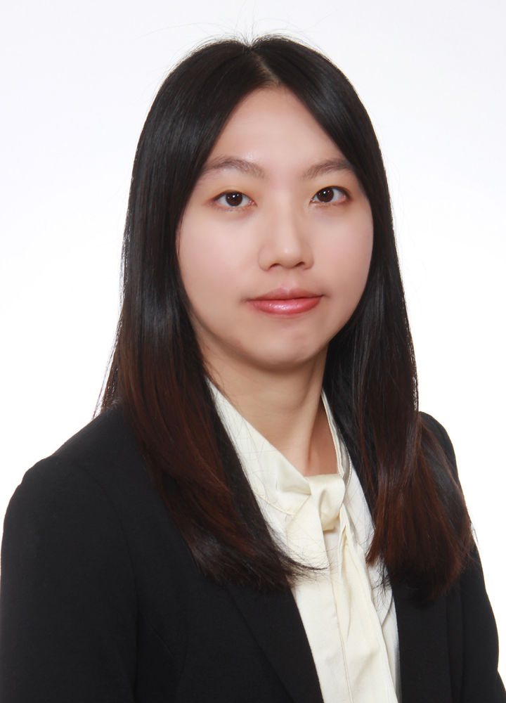 Kirsty Lee, Paralegal