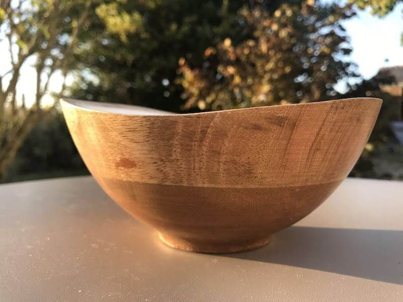 Miniature : Saladier et bol en bois de manguier et émail blanc