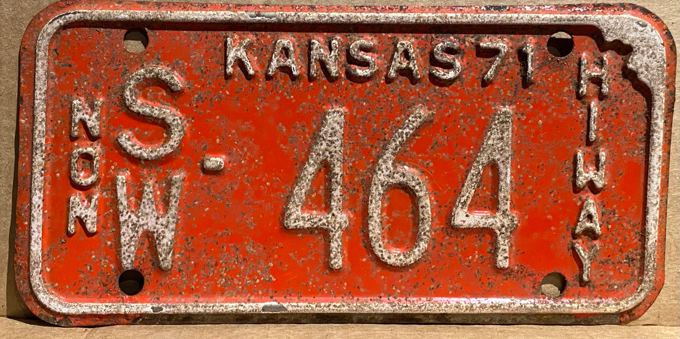 License Tag  KS ‘71 464