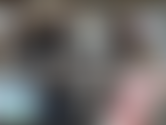 (UK) Isle of Wight: Parents protest lack of special needs places outside council meeting