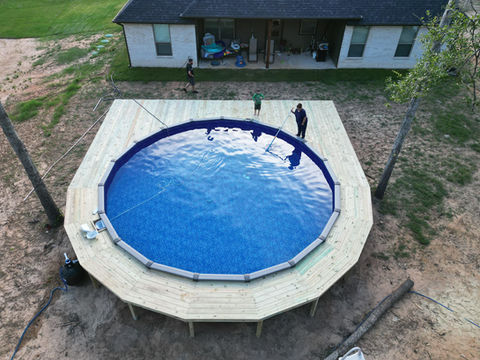 round pool deck