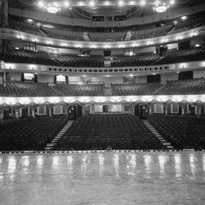 (Photo by Harrison /Topical Press Agency/Getty Images)