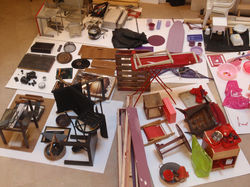 Celeste-Teikiteetini-design-produit-slow-design-matériaux-recyclés-récupérés-classés-par-couleurs