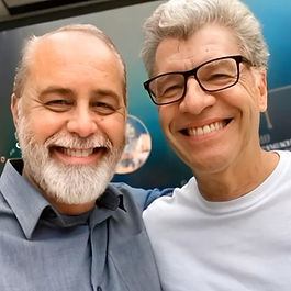 Economia de Acumulação,
Excesso Antropocêntrico e Mundo Insustentável.