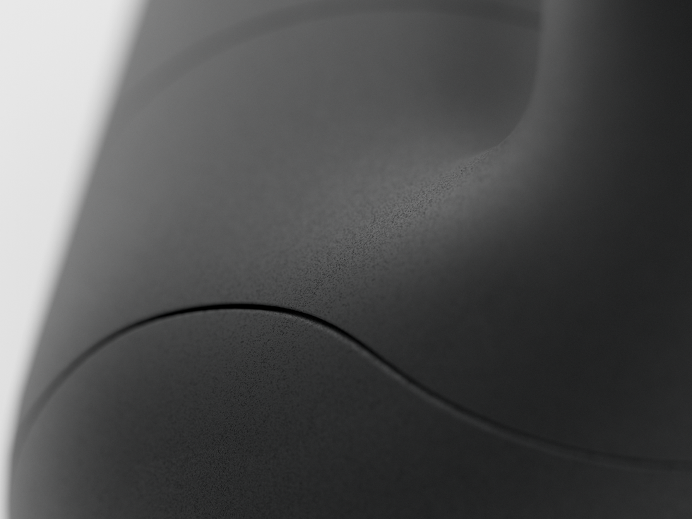 006_Detail_exposure 1.2_off_retouch