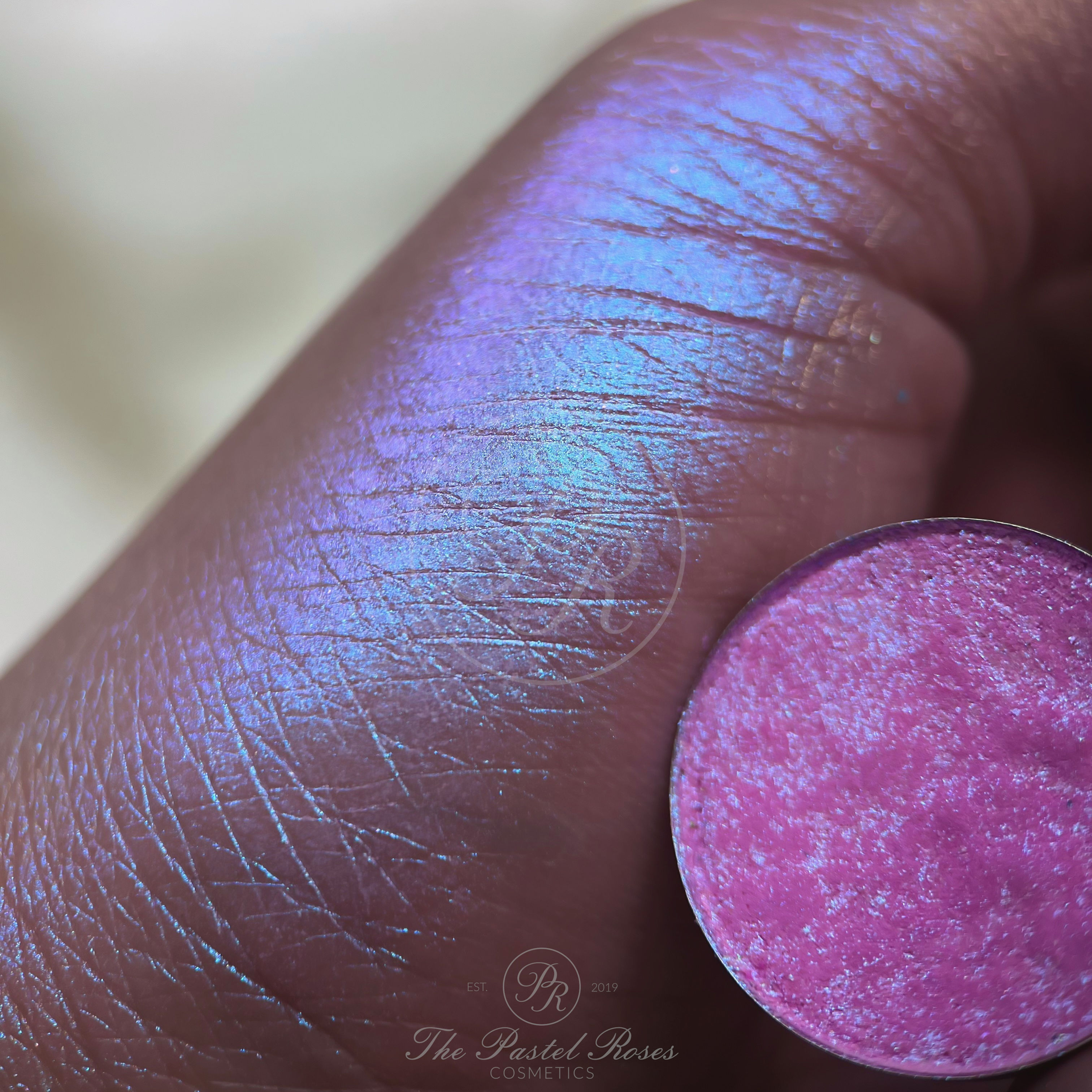 Pink Glacier - Duo-Chrome Pressed Eyeshadow