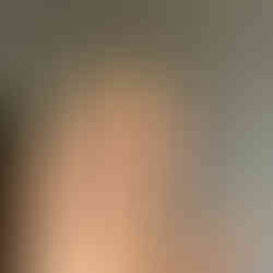 Butter Yellow Nails Trend