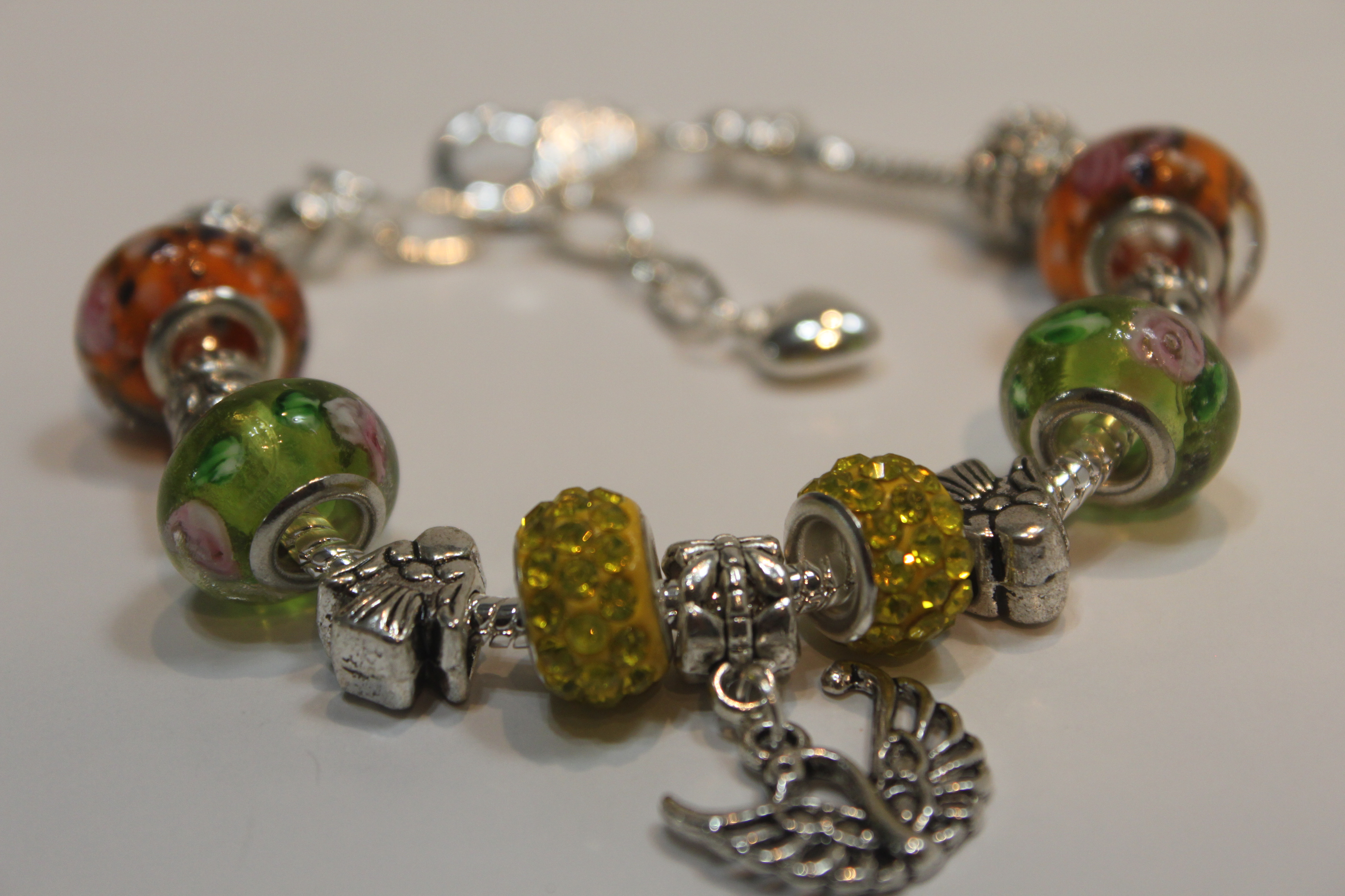Bird charm bracelet - yellow lime