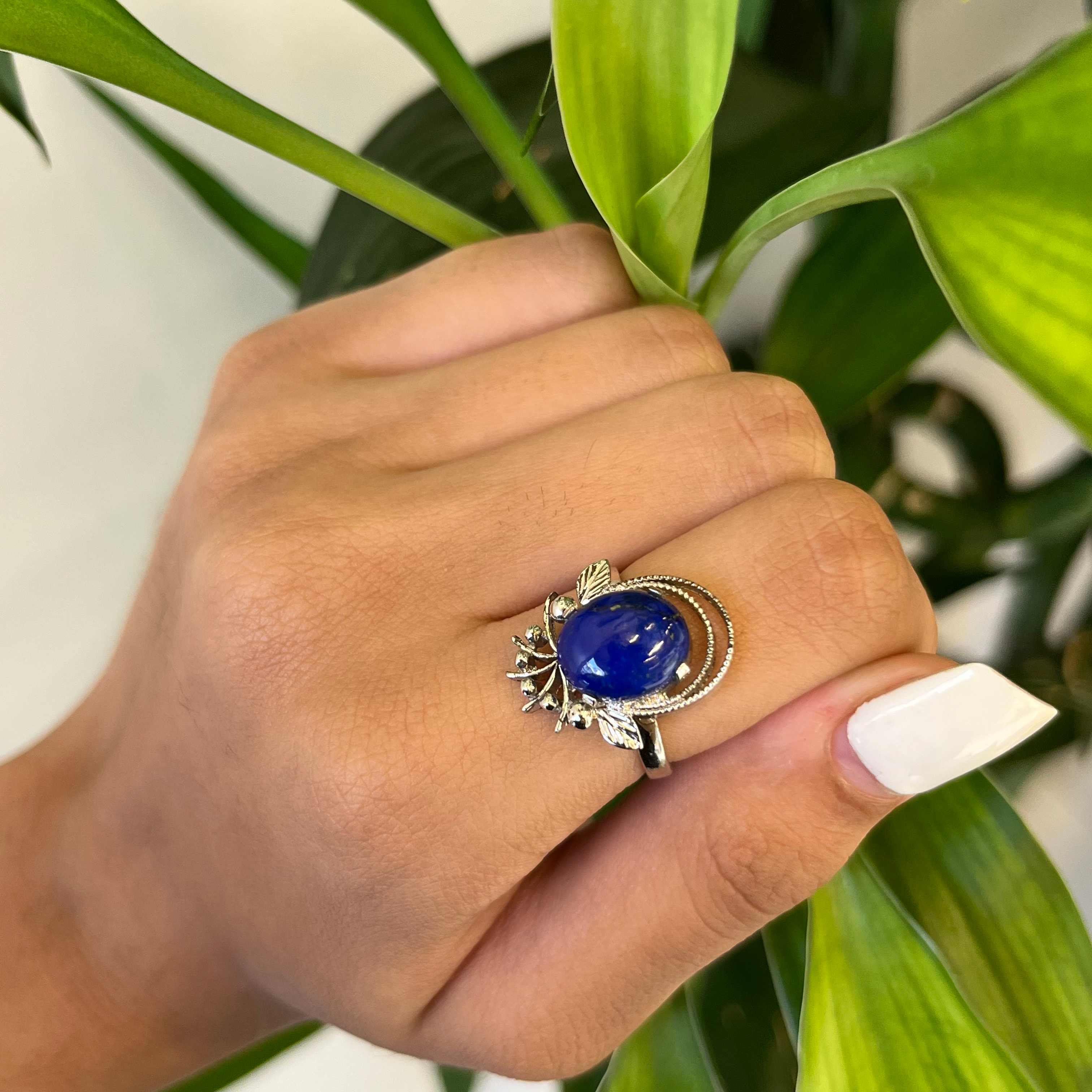Natural lapis lazuli ring